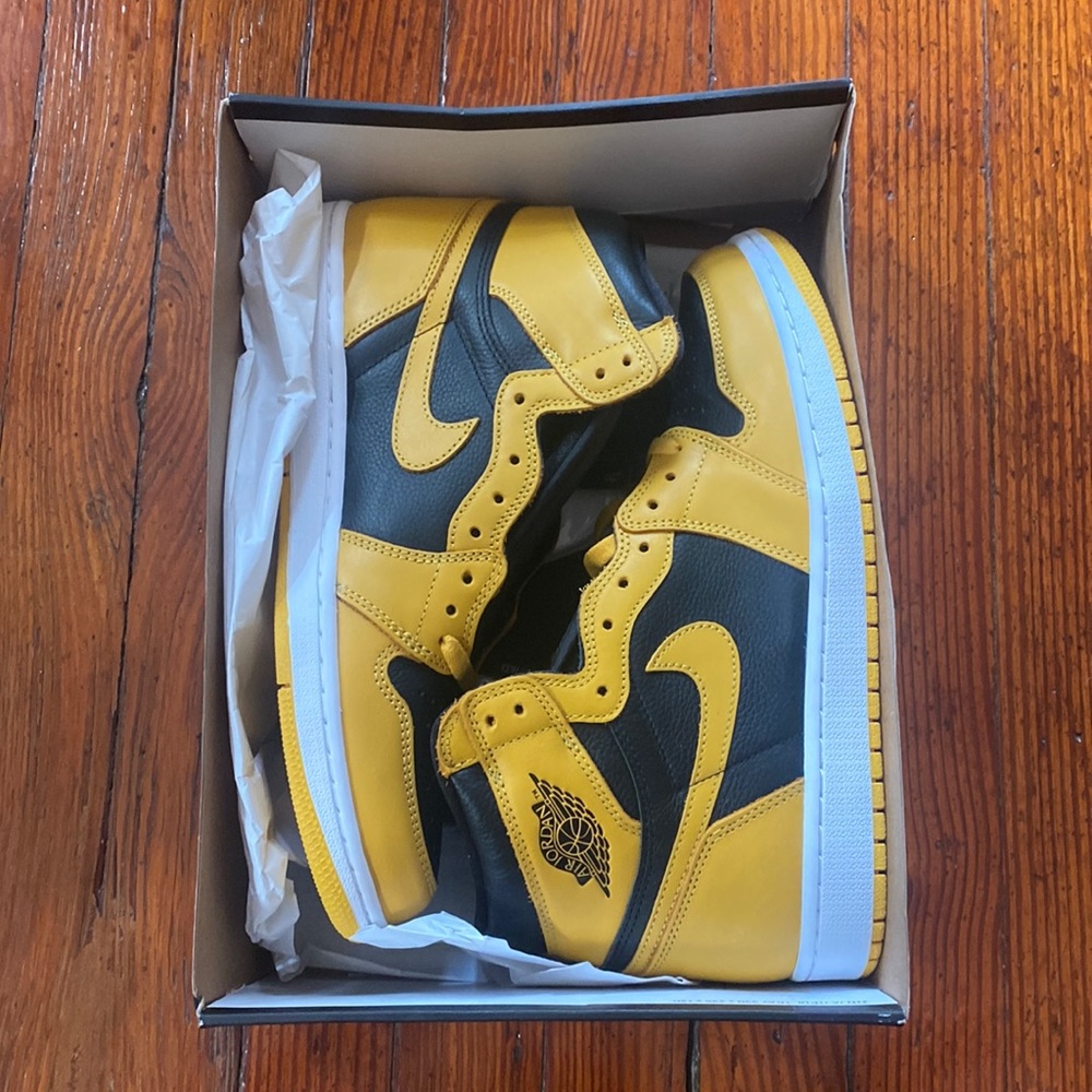 NWT Air Jordan Retro High OG Pollen Yellow White Black 10.5